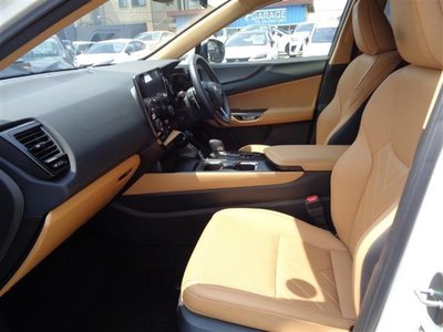 2023 Lexus NX — миниатюра 10
