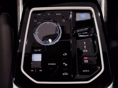 2025 BMW I7 thumbnail 59
