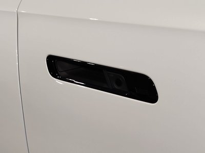 2025 BMW I7 thumbnail 28