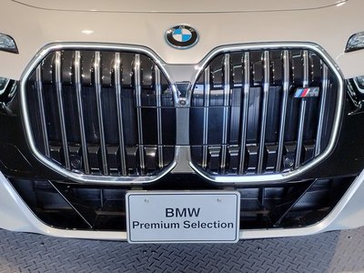 2025 BMW I7 thumbnail 20