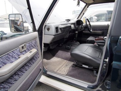صورة 5 لـ 1994 Toyota LAND CRUISER PRADO