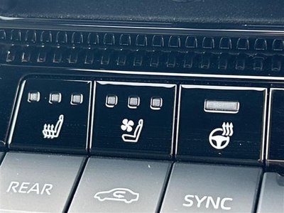 صورة مصغرة 25 لـ 2024 Toyota LAND CRUISER 250