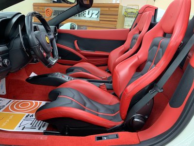 صورة 46 لـ 2013 Ferrari 458 SPIDER