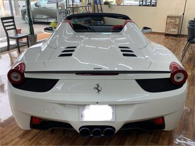 صورة 31 لـ 2013 Ferrari 458 SPIDER