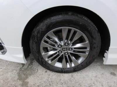 صورة 31 لـ 2024 Toyota ALPHARD