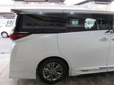 صورة 28 لـ 2024 Toyota ALPHARD