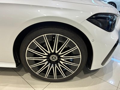 2026 Mercedes-BENZ CLE thumbnail 11