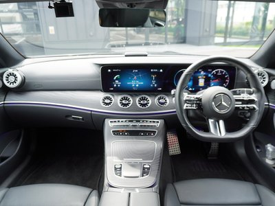 صورة 18 لـ 2020 Mercedes-BENZ E-CLASS