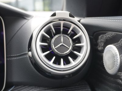 صورة 34 لـ 2020 Mercedes-BENZ E-CLASS