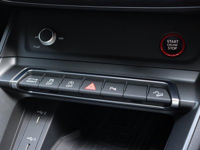 صورة 36 لـ 2021 AUDI RS Q3 SPORTBACK