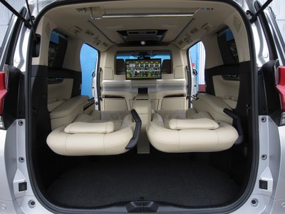 صورة 78 لـ 2017 Toyota ALPHARD