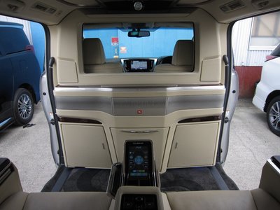 صورة 38 لـ 2017 Toyota ALPHARD