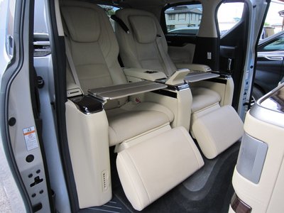 صورة 64 لـ 2017 Toyota ALPHARD