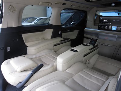 صورة 77 لـ 2017 Toyota ALPHARD
