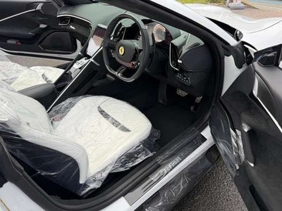 صورة مصغرة 16 لـ 2026 Ferrari ROMA SPIDER