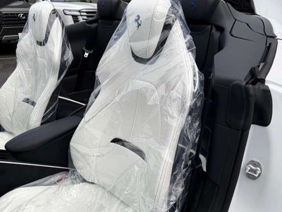 صورة مصغرة 25 لـ 2026 Ferrari ROMA SPIDER