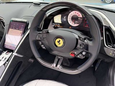 صورة مصغرة 19 لـ 2026 Ferrari ROMA SPIDER