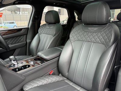 صورة مصغرة 19 لـ 2017 Bentley BENTAYGA