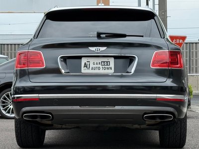 صورة مصغرة 5 لـ 2017 Bentley BENTAYGA
