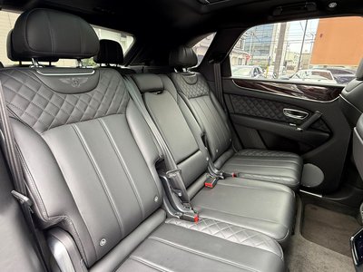 صورة مصغرة 20 لـ 2017 Bentley BENTAYGA