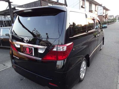 صورة 11 لـ 2010 Toyota ALPHARD