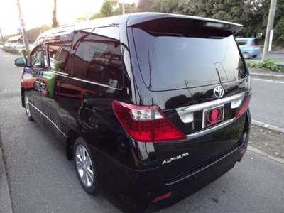 صورة 10 لـ 2010 Toyota ALPHARD