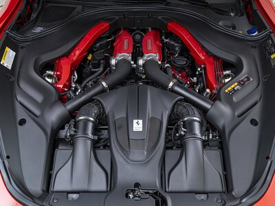 صورة 27 لـ 2021 Ferrari ROMA