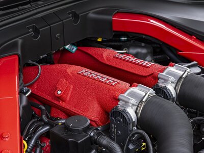 صورة 29 لـ 2021 Ferrari ROMA