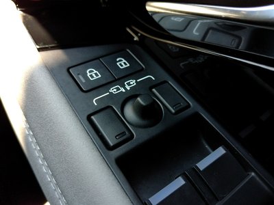 2023 LAND Rover RANGE ROVER EVOQUE thumbnail 27