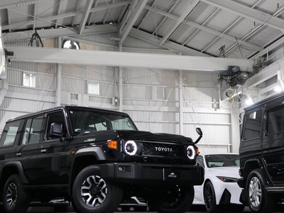 2025 Toyota LAND CRUISER 70 thumbnail 79