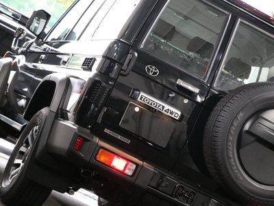 2025 Toyota LAND CRUISER 70 thumbnail 73