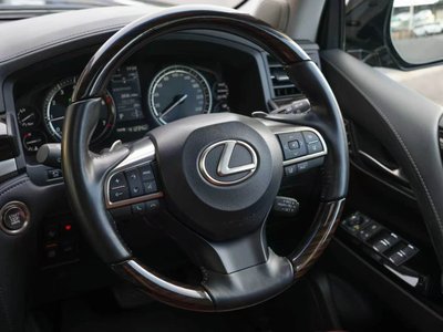 2018 Lexus LX thumbnail 19