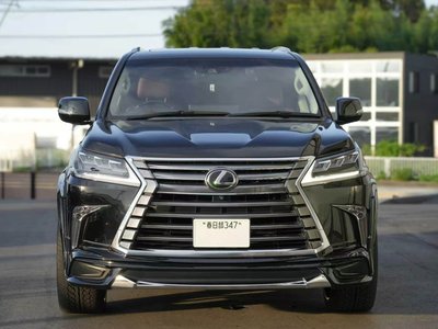 2018 Lexus LX photo 3