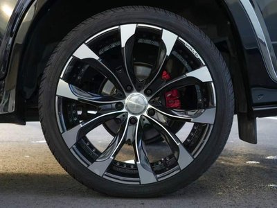 2018 Lexus LX thumbnail 18