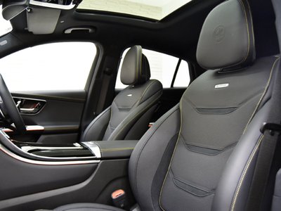 2025 Mercedes-BENZ GLC AMG 照片 9