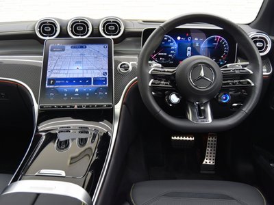 2025 Mercedes-BENZ GLC AMG 照片 12