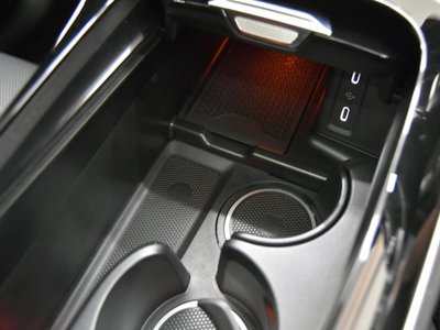 صورة مصغرة 17 لـ 2025 Mercedes-BENZ GLC AMG