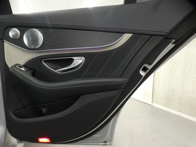 صورة مصغرة 38 لـ 2019 Mercedes-BENZ C-CLASS AMG
