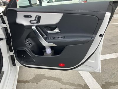 2025 Mercedes-BENZ CLA thumbnail 22