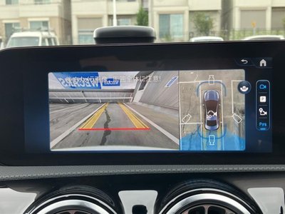 2025 Mercedes-BENZ CLA photo 12