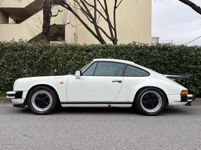 صورة 8 لـ 1984 Porsche 911
