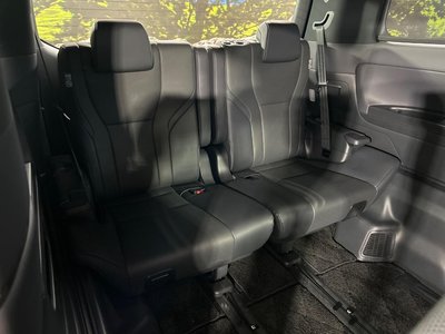 2023 Toyota ALPHARD — фото 10