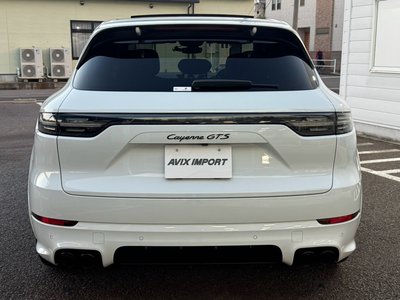 2021 Porsche CAYENNE — миниатюра 5