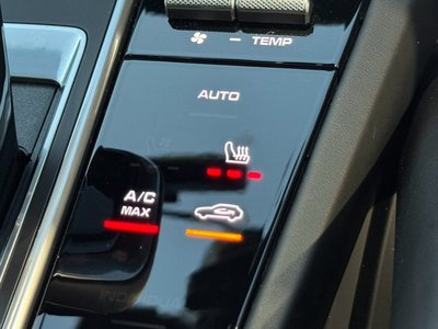 2021 Porsche CAYENNE — миниатюра 16