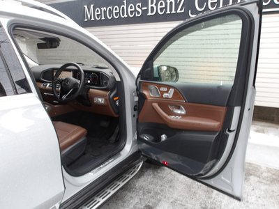2025 Mercedes-BENZ GLS thumbnail 38