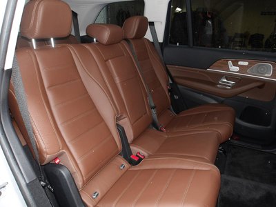2025 Mercedes-BENZ GLS thumbnail 41