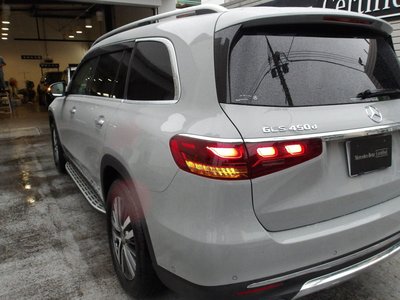 2025 Mercedes-BENZ GLS thumbnail 25
