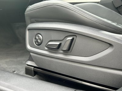 2025 AUDI Q5 thumbnail 47