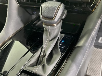 صورة 25 لـ 2024 Toyota ALPHARD