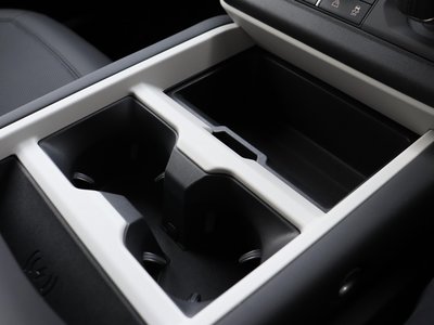 صورة مصغرة 72 لـ 2025 LAND Rover DEFENDER